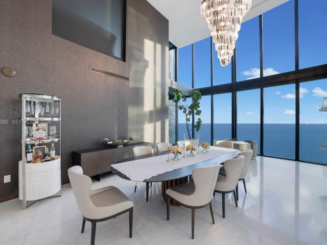 Apartment for rent  Unit #5201 - photo 7126909