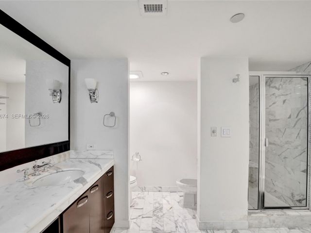 Apartment for sale  Unit #12F - photo 7120430