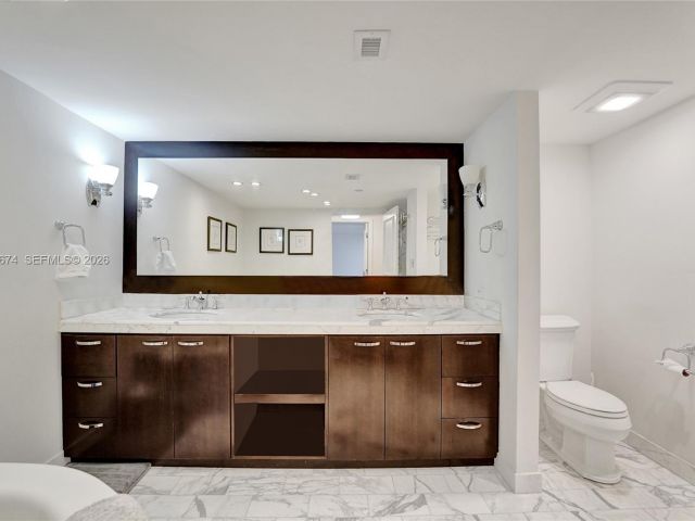 Apartment for sale  Unit #12F - photo 7120431