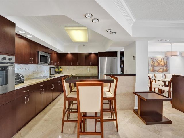 Apartment for sale  Unit #12F - photo 7120432