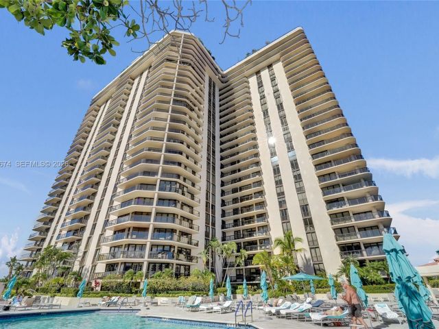 Apartment for sale  Unit #12F - photo 7120444