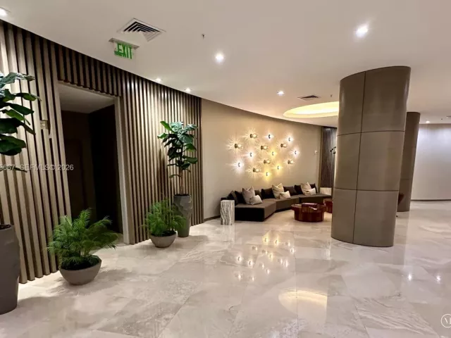 2-bedroom condo for rent in Bal Harbour - 10275 Collins Ave 1520 - MondialRealty