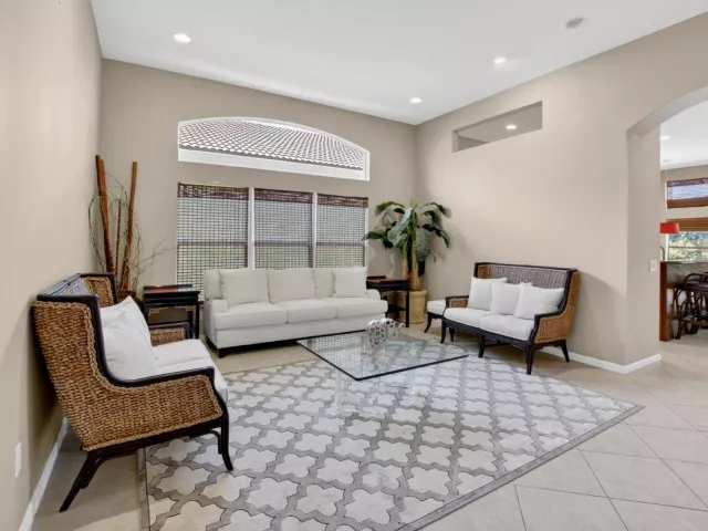 4-bedroom home for sale in Delray Beach - 6959 Imperial Beach Circle - MondialRealty