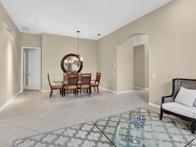 4-bedroom home for sale in Delray Beach - 6959 Imperial Beach Circle - MondialRealty