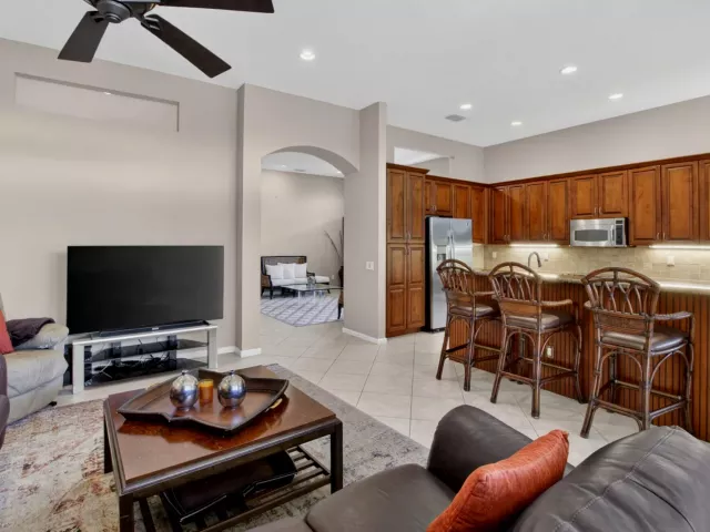 4-bedroom home for sale in Delray Beach - 6959 Imperial Beach Circle - MondialRealty