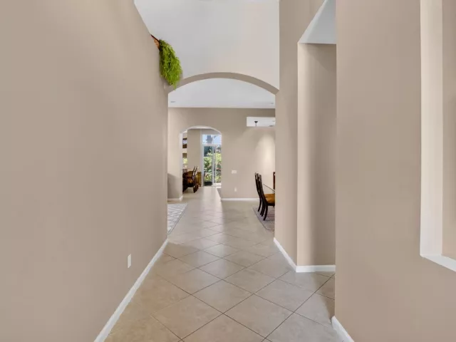 4-bedroom home for sale in Delray Beach - 6959 Imperial Beach Circle - MondialRealty
