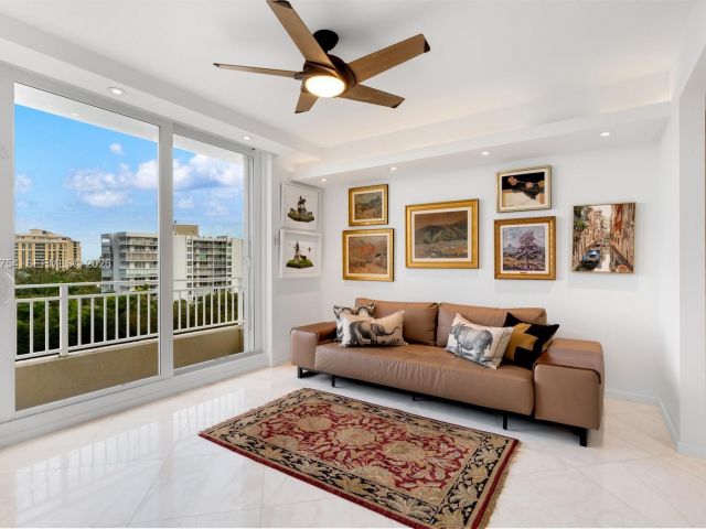 Apartment for sale  Unit #603 - photo 7191928