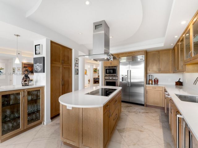 Apartment for sale  Unit #603 - photo 7191936