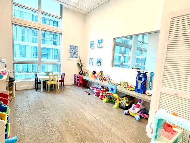 Apartment for sale  Unit #T-1803 - photo 7433810