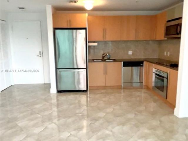 Apartment for sale  Unit #T-1803 - photo 7433818