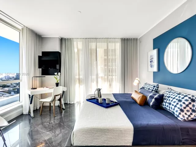 2-bedroom condo for sale in Miami Beach - 540 West Ave 2311 - MondialRealty