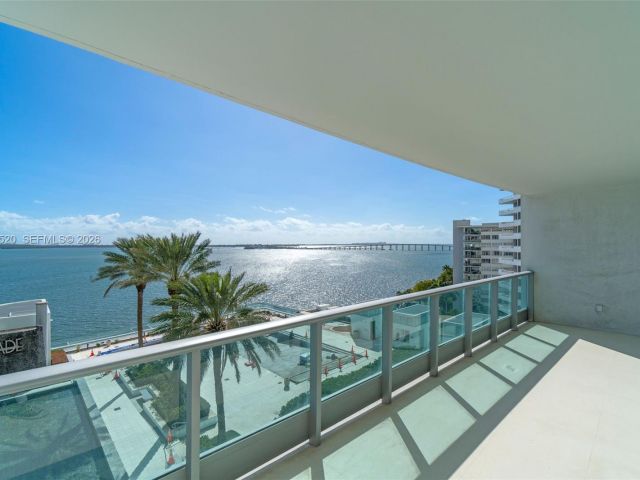 Apartment for sale  Unit #1007 - photo 7121741