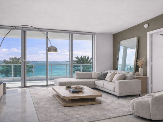 Apartment for sale  Unit #1007 - photo 7121750