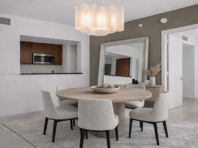 Apartment for sale  Unit #1007 - photo 7121751