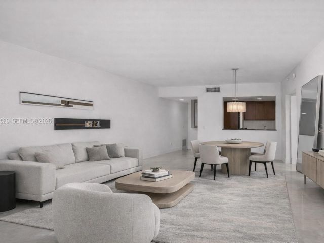 Apartment for sale  Unit #1007 - photo 7121752