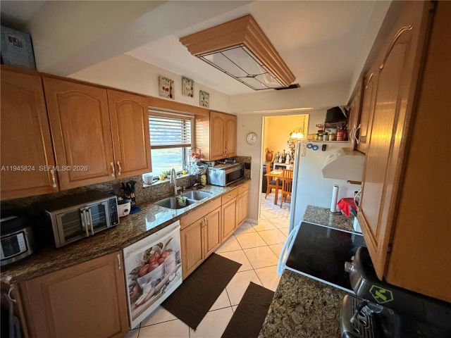 Home for sale at 9601 NW 16th St - photo 7121765