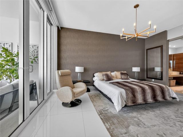 Apartment for sale  Unit #1603 - photo 7494757