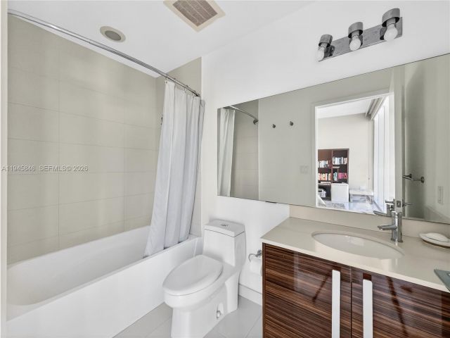 Apartment for sale  Unit #1603 - photo 7494765