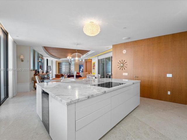 Apartment for rent  Unit #3405 - photo 7169714