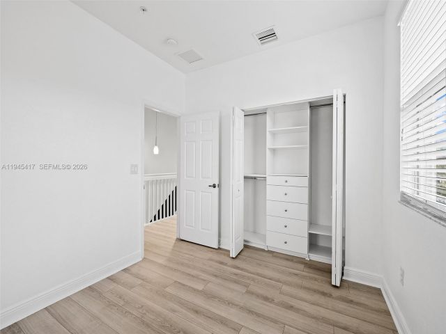 3-bedroom home for rent in Pembroke Pines - 14762 SW 12th St - MondialRealty