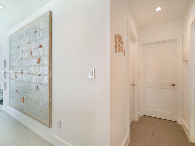 Home for rent at 861 Harbor Dr - photo 7128691