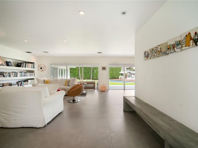 Home for rent at 861 Harbor Dr - photo 7128707