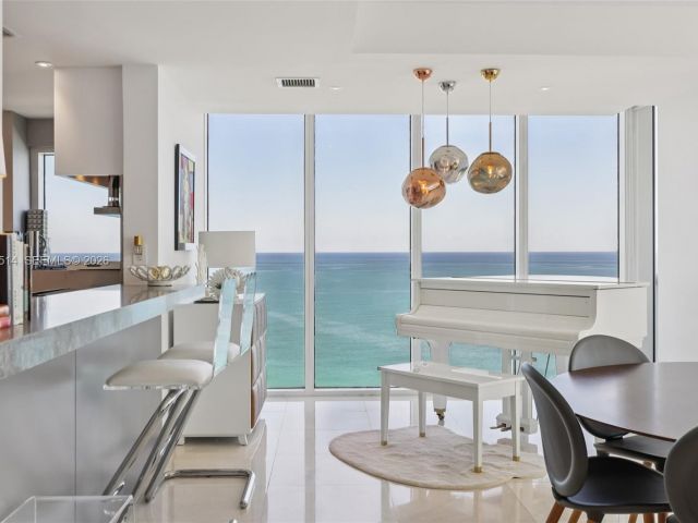 Apartment for sale  Unit #1110 - photo 7131197