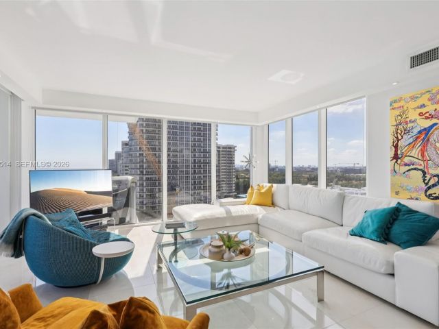 Apartment for sale  Unit #1110 - photo 7131198