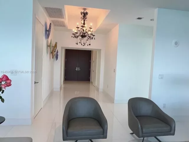 3-bedroom condo for rent in Sunny Isles Beach - 15811 Collins Ave 4101 - MondialRealty
