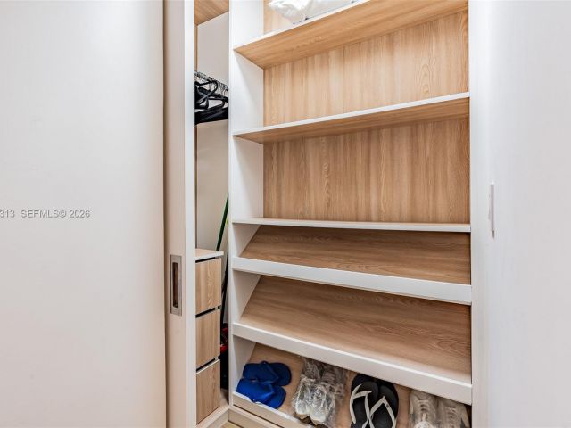 Apartment for sale  Unit #719 - photo 7131444