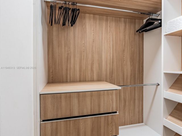 Apartment for sale  Unit #719 - photo 7131445