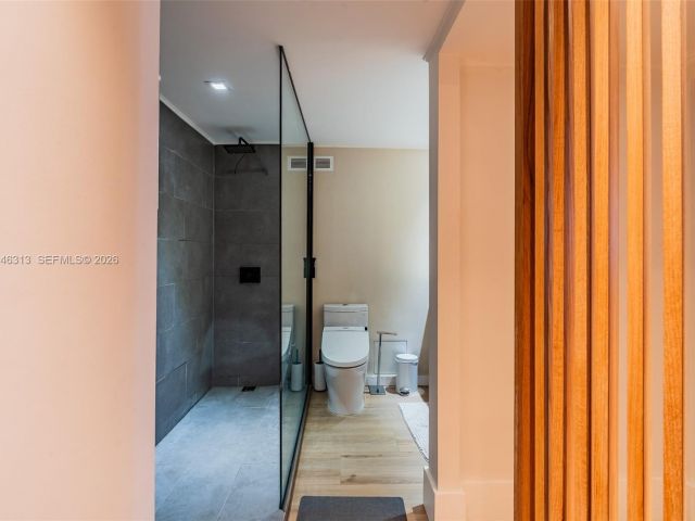 Apartment for sale  Unit #719 - photo 7131449