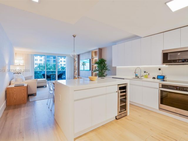 Apartment for sale  Unit #719 - photo 7131455