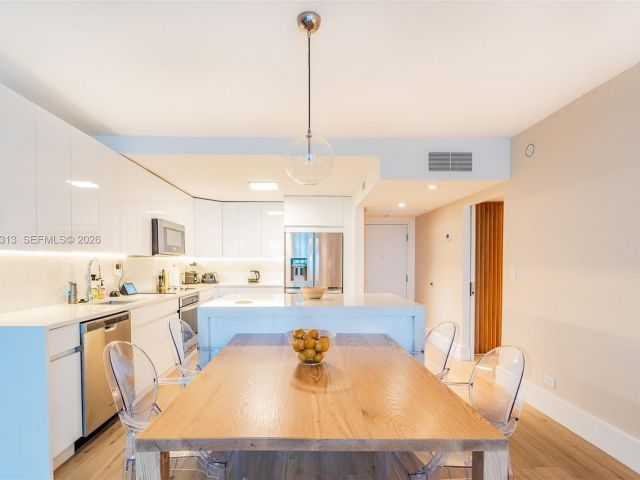 Apartment for sale  Unit #719 - photo 7131456