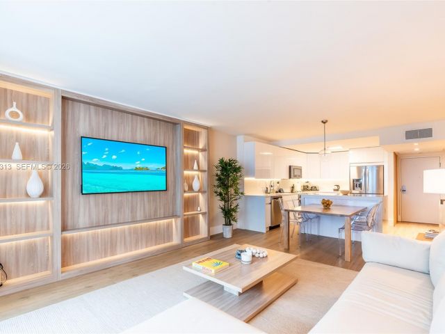 Apartment for sale  Unit #719 - photo 7131457