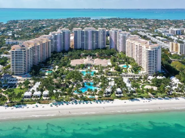 Apartment for rent  Unit #1005 - photo 7132231