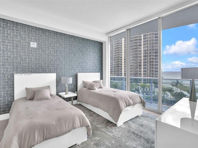 Apartment for rent  Unit #504 - photo 7131242