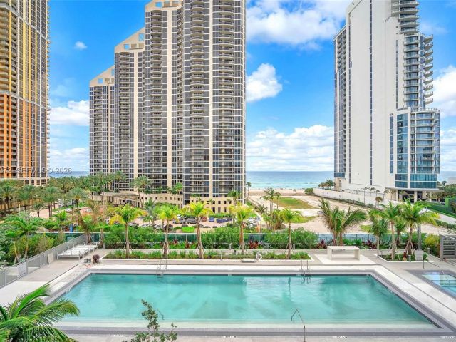 Apartment for rent  Unit #504 - photo 7131251