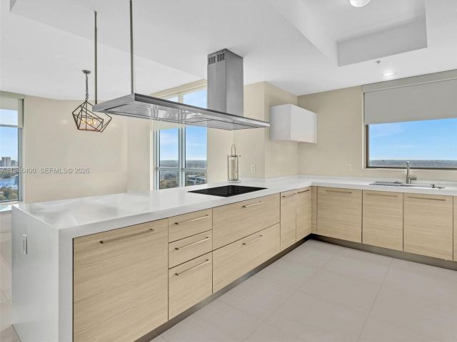 Apartment for sale  Unit #2301 - photo 7130874