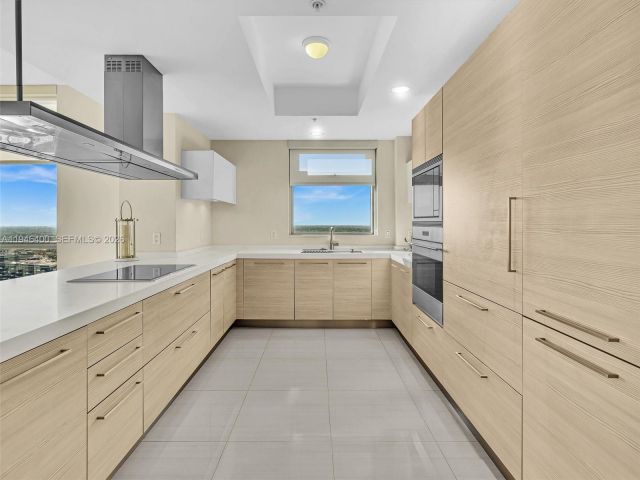 Apartment for sale  Unit #2301 - photo 7130875