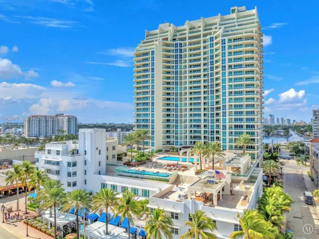 3-bedroom condo for sale in Fort Lauderdale - 101 S Fort Lauderdale Beach Blvd 2601 - MondialRealty