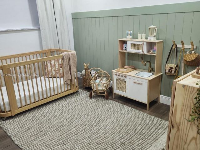 Home for rent at 8221 NW South River Dr 1 - photo 7443077