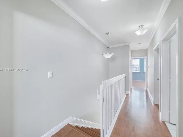 3-bedroom home for rent in Doral - 5560 NW 107th Ave 1012 - MondialRealty