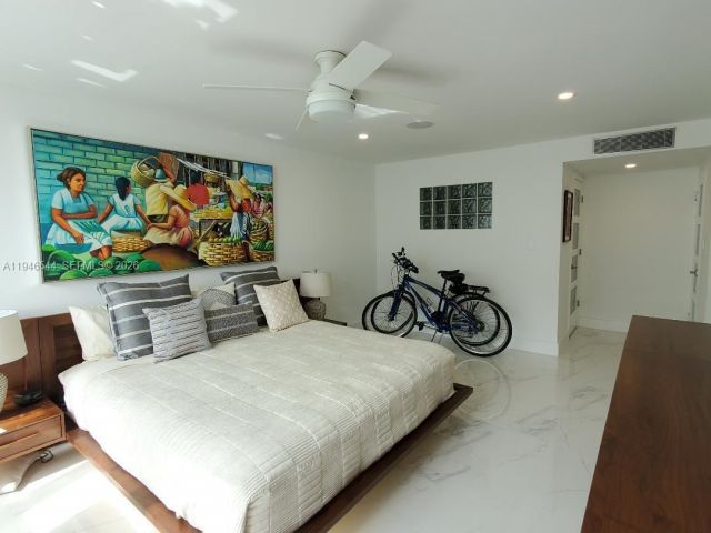 Apartment for rent  Unit #1102 - photo 7131168