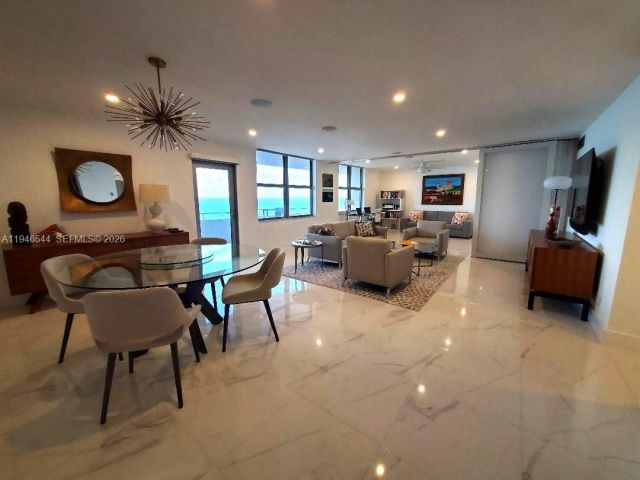 Apartment for rent  Unit #1102 - photo 7131174