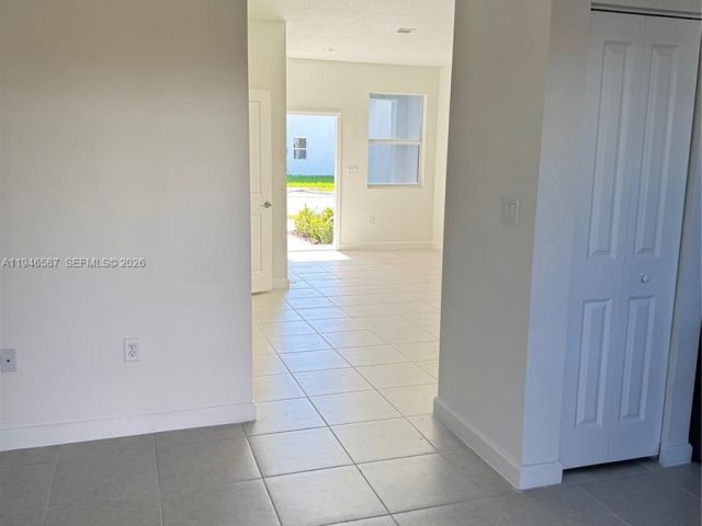 3-bedroom home for rent in Miami - 17953 SW 359 17953 - MondialRealty