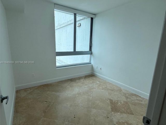 2-bedroom condo for rent in Miami - 350 S Miami Ave 2603 - MondialRealty