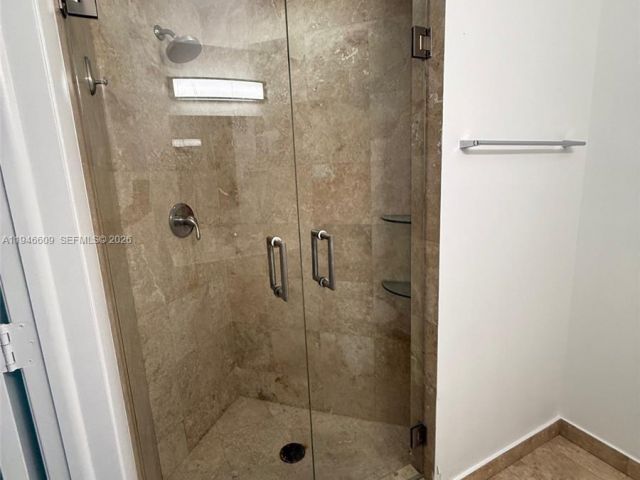 2-bedroom condo for rent in Miami - 350 S Miami Ave 2603 - MondialRealty