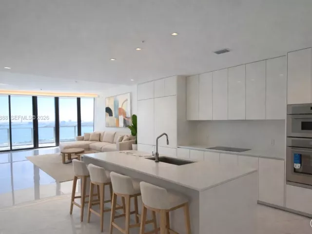 3-bedroom condo for sale in Miami - 700 NE 24TH 3105 - MondialRealty