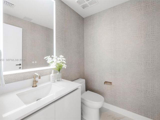 4-bedroom condo for rent in Miami - 700 NE 24th Street 1601 - MondialRealty